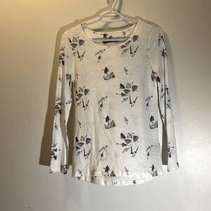 Long Sleeve lightweight White Cotton Tee with Black/Gray Umbrellas Women's XS